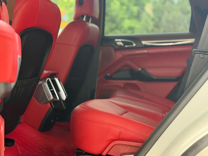 Porsche Cayenne 2015 Cayenne S 3.6 T — фото 7