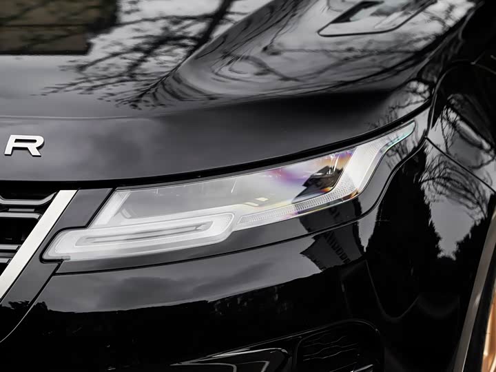 Land Rover Range Rover Evoque — фото 21