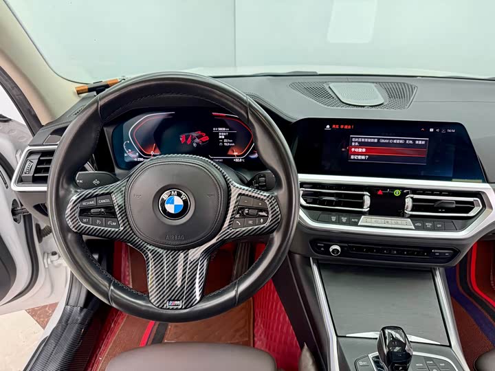 BMW 3-Series 2021 325i M — фото 18