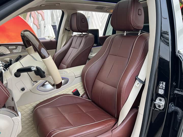 Maybach GLS 2021 GLS 480 4 MATIC — фото 26