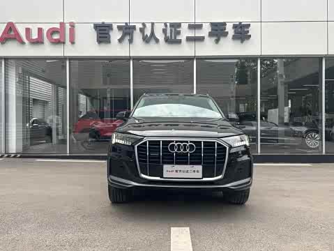 Audi Q7 2023 45 TFSI quattro S line Sport — фото 10