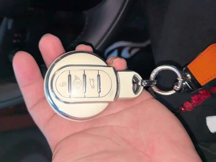 MINI Hatch — фото 11
