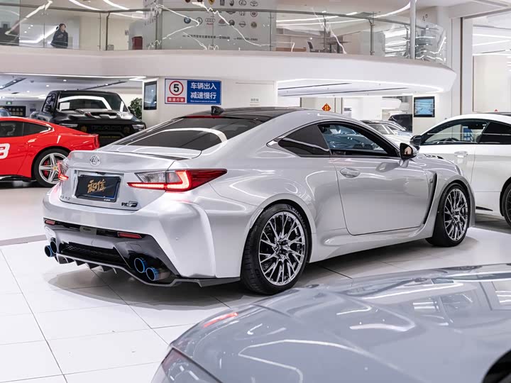 Lexus RC 2015 F 5.0 L — фото 7