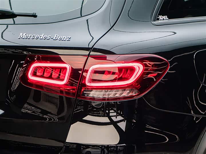 Mercedes-Benz GLC 2022 AMG GLC 43 4 MATIC — фото 13