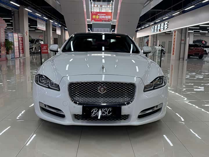 Jaguar XJ 2016 XJL 3.0 SC 2 WD — фото 14