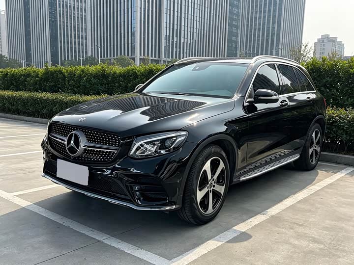 Mercedes-Benz GLC 2018 GLC 260 4 MATIC Luxury