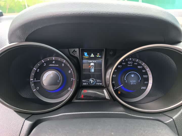 Changan CS75 2014 1.8 T ATElite V — фото 12