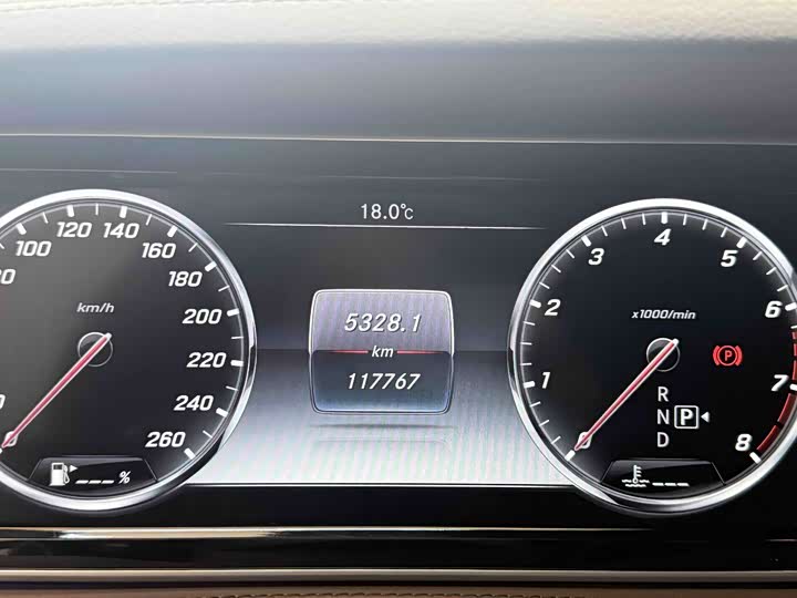 Mercedes-Benz S-Class S 320 L — фото 17