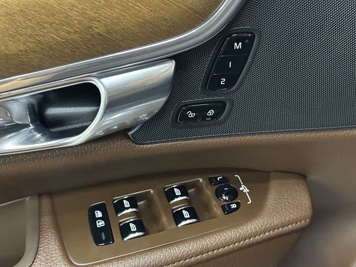 Volvo S90 2020 T 5 — фото 32