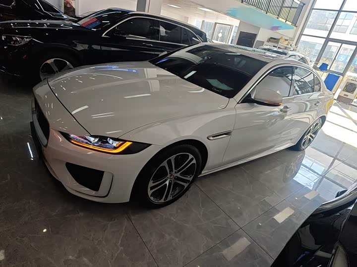 Jaguar XEL 2024 2.0 T 250 PS R-DYNAMIC S — фото 21