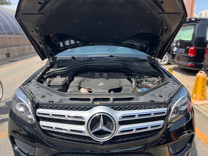 Mercedes-Benz GLS 2018 GLS 400 4 MATICLuxury — фото 20