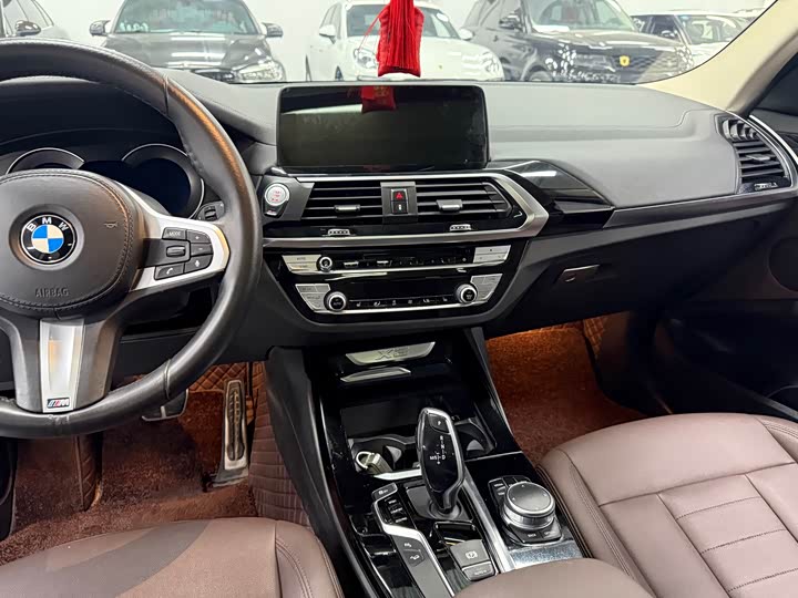 BMW X3 2019 x Drive 25i M — фото 11