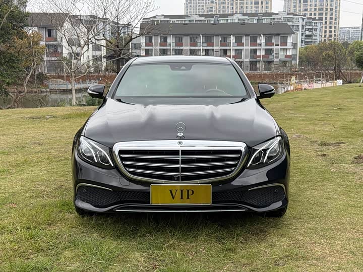 Mercedes-Benz E-Class 2017 E 300 Sport — фото 2