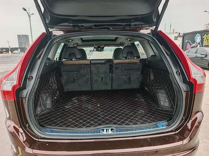 Volvo XC60 2016 T 5 AWD — фото 8