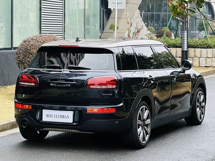 MINI Clubman — фото 6