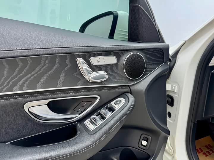 Mercedes-Benz C-Class 2019 C 260 L — фото 8