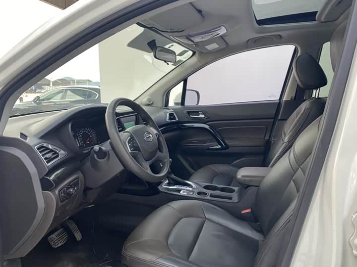 Trumpchi GS4 2017 235 T AT 2 WD — фото 11