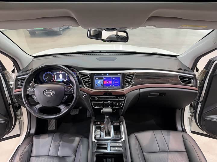 Trumpchi GS8 2017 320 T 2 WD ( ) — фото 6