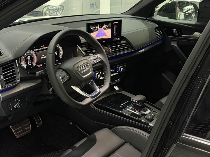 Audi Q5L 40 TFSI люкс-динамик — фото 7