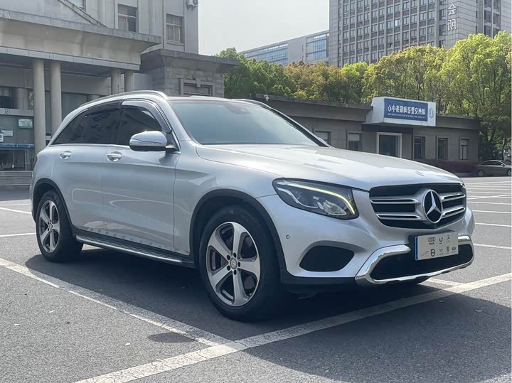 Mercedes-Benz GLC 260 4MATIC люкс — фото 5