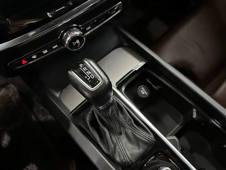 Volvo S60 2020 T 4 — фото 12