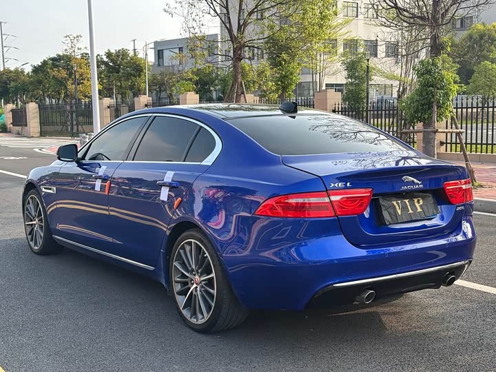 Jaguar XEL 2018 2.0 T 200 PS — фото 7