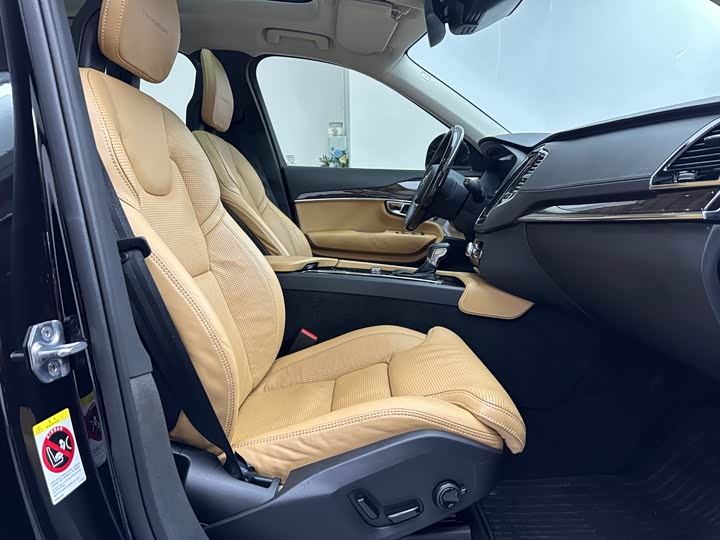 Volvo XC90 2015 T 6 7 — фото 12