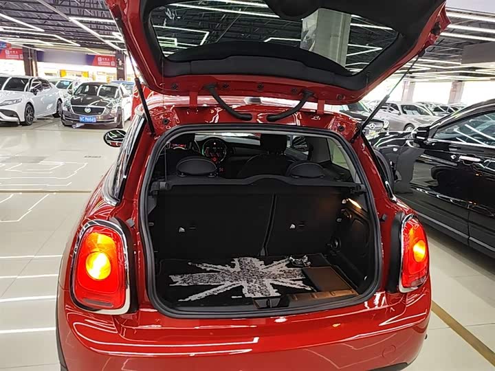 MINI Hatch — фото 18