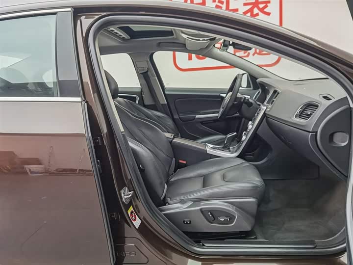 Volvo S60 2018 S 60 L T 4 — фото 23