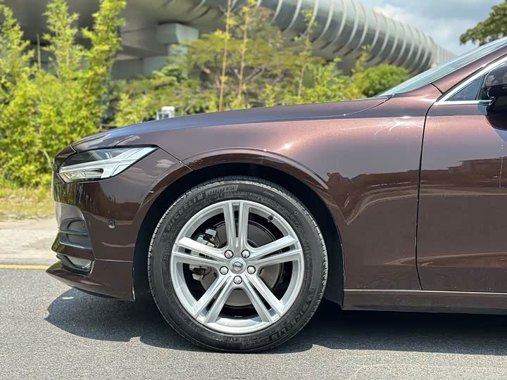 Volvo S90 2017 T 4 — фото 18