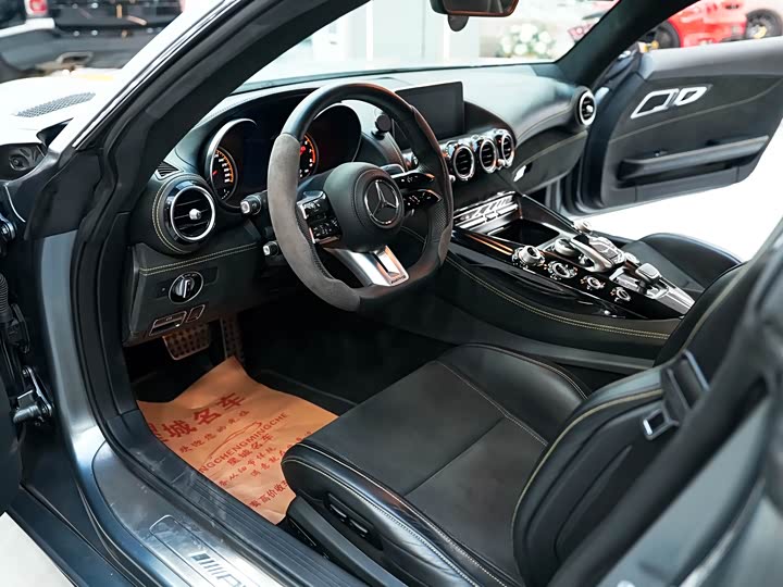 Mercedes-Benz AMG 2017 AMG GT S — фото 16