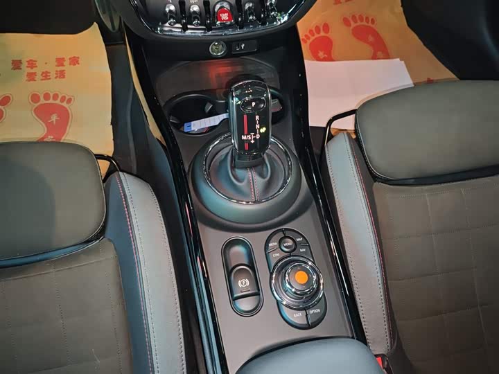 MINI Hatch — фото 14