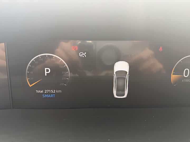 Changan UNI-V 2022 1.5 T Premium — фото 11