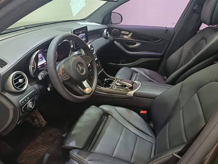 Mercedes-Benz GLC 260 4MATIC люкс — фото 14