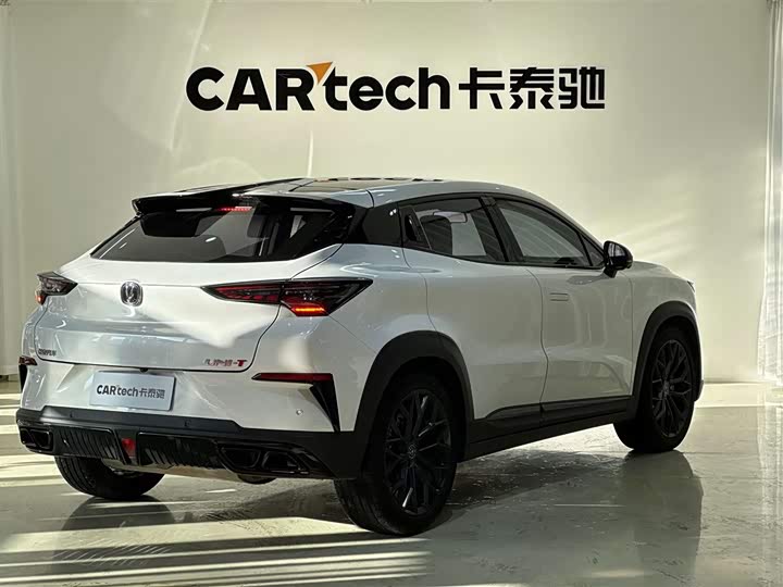 Changan UNI-T 2022 2.0 T Premium — фото 4