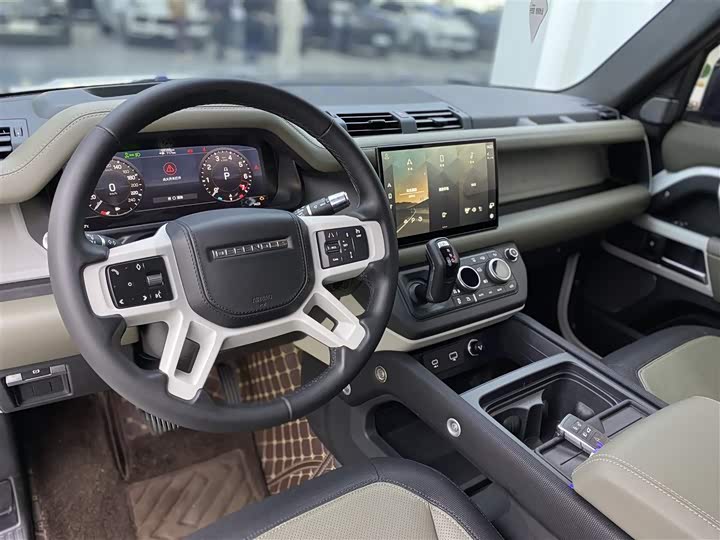 Land Rover Defender — фото 6