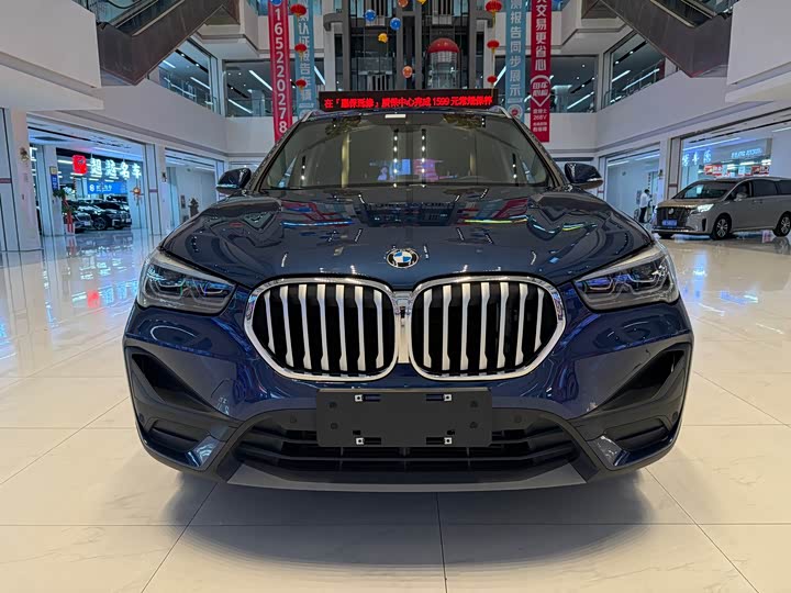 BMW X1 2022 s Drive 25 Li Leading — фото 2