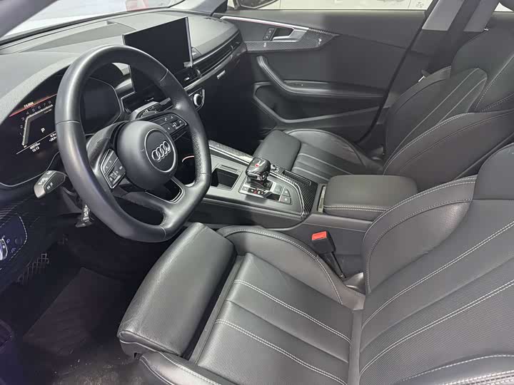 Audi A4L 2020 40 TFSI — фото 4