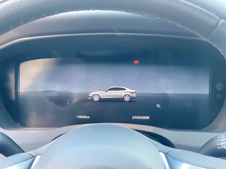 Jaguar XEL 2025 2.0 T 250 PS R-DYNAMIC 90 — фото 11