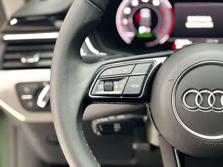 Audi A5 2024 Sportback 40 TFSI — фото 23