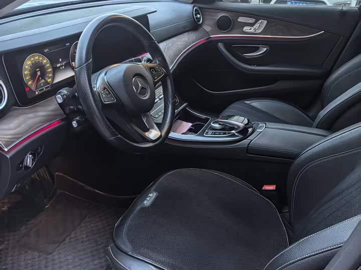 Mercedes-Benz E-Class 2017 E 300 L — фото 4