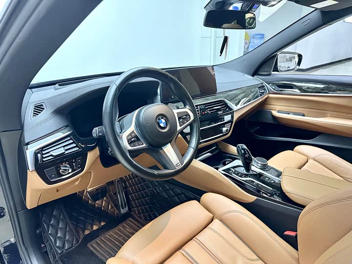 BMW 6-Series 2022 630i M — фото 9