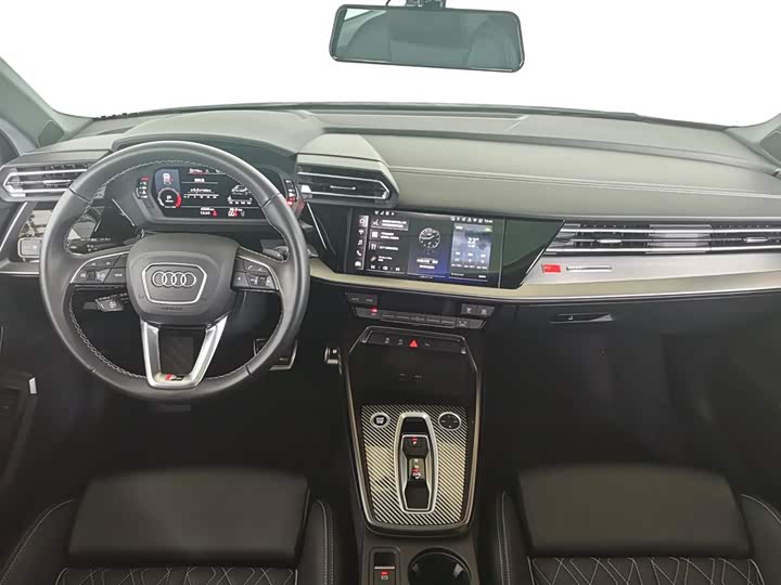 Audi A3 2025 Sportback 35 TFSI — фото 5