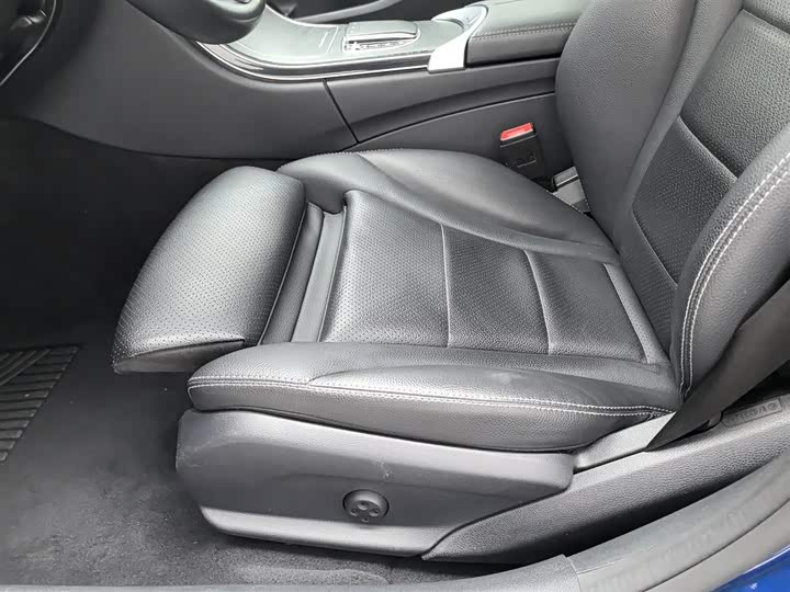 Mercedes-Benz C-Class 2019 C 260 — фото 20