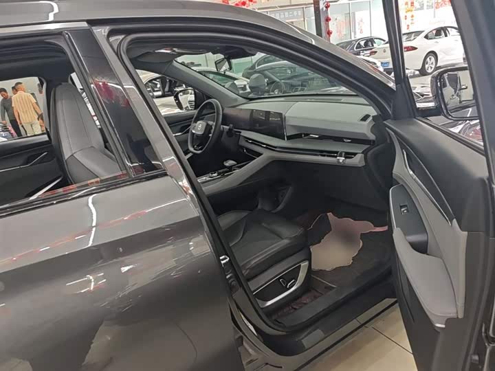 Changan CS75 PLUS 2022 1.5 T ATPremium — фото 25