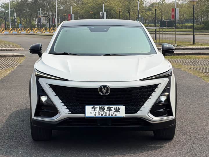 Changan UNI-T 2020 1.5 T Premium — фото 2