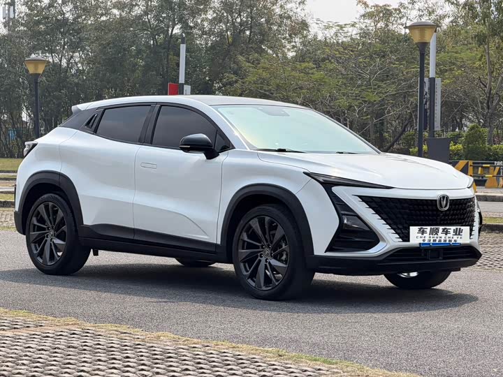 Changan UNI-T 2020 1.5 T Premium — фото 3