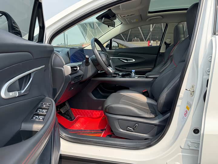 Changan UNI-T 2020 1.5 T Premium — фото 11