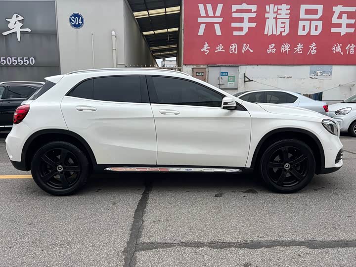 Mercedes-Benz GLA 2019 GLA 200 — фото 8