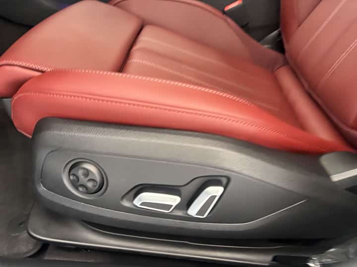 Audi A4L 2025 200 40 TFSI B&O — фото 14